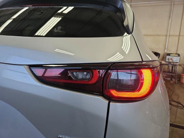 Used 2024 MAZDA CX-5 AWD 2.5 S w/ Select Package image 33