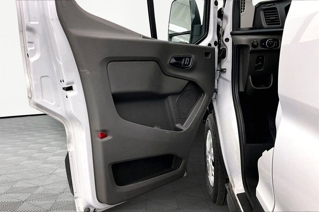 Certified 2024 Ford Transit 350 XLT image 23