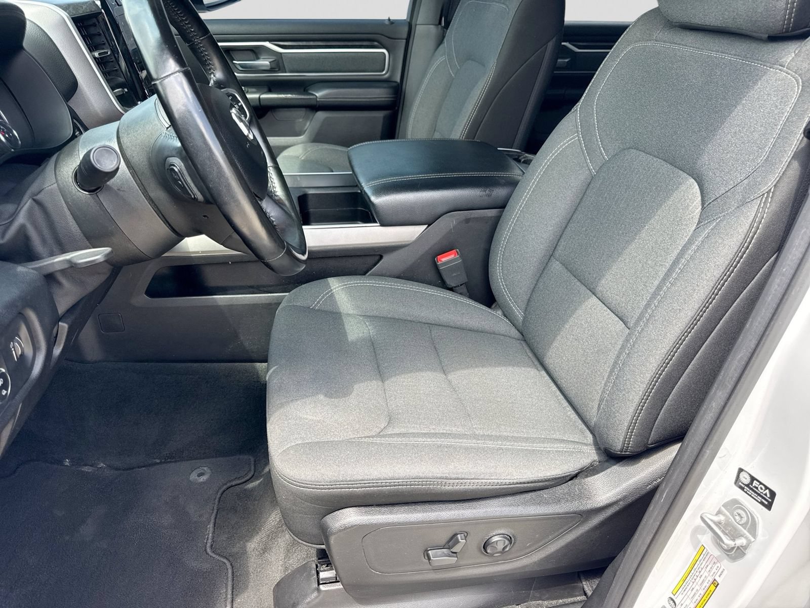 Used 2021 RAM 1500 Big Horn AWD/4WD image 20