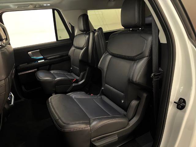 Certified 2025 Ford Expedition Max Platinum AWD/4WD image 36
