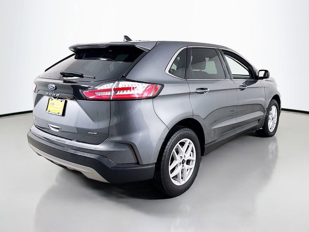 Certified 2024 Ford Edge SEL w/ Convenience Package image 5