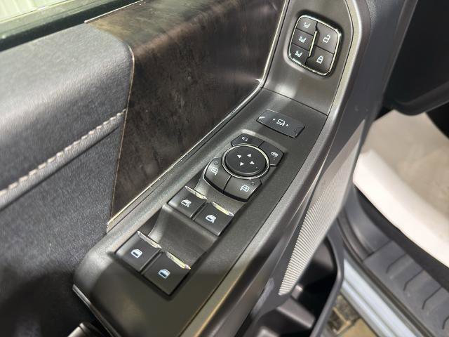 Certified 2025 Ford F350 Lariat w/ Lariat Ultimate Package AWD/4WD image 11