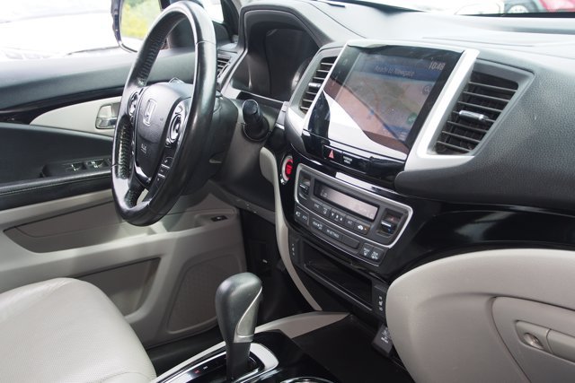 Used 2019 Honda Ridgeline RTL-E image 10