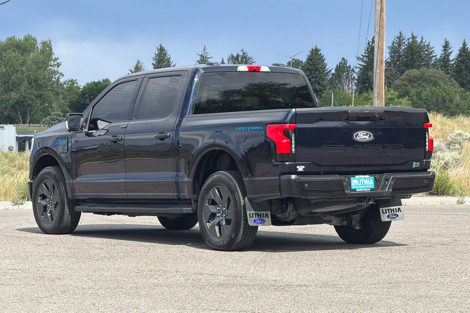 Certified 2025 Ford F150 Lightning Flash AWD/4WD image 6