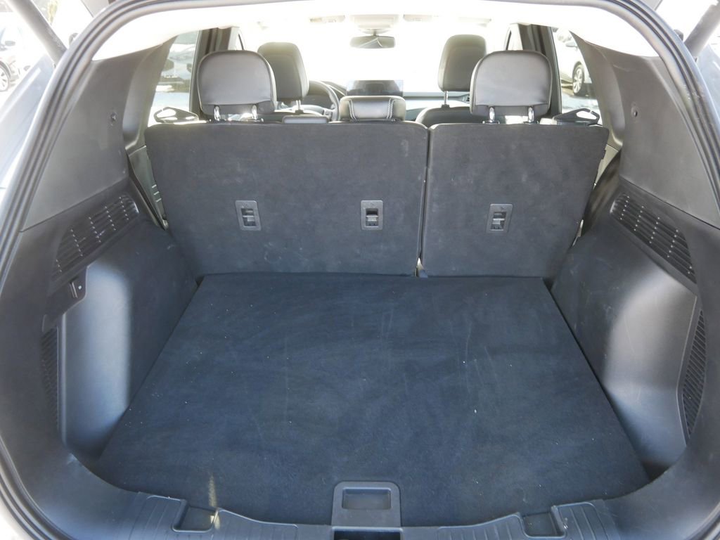 Certified 2024 Ford Escape Platinum image 9