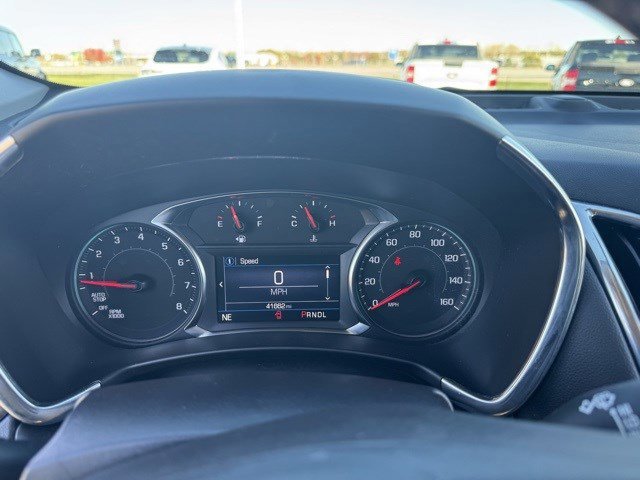 Used 2023 Chevrolet Equinox LT w/ Driver Convenience Package image 14