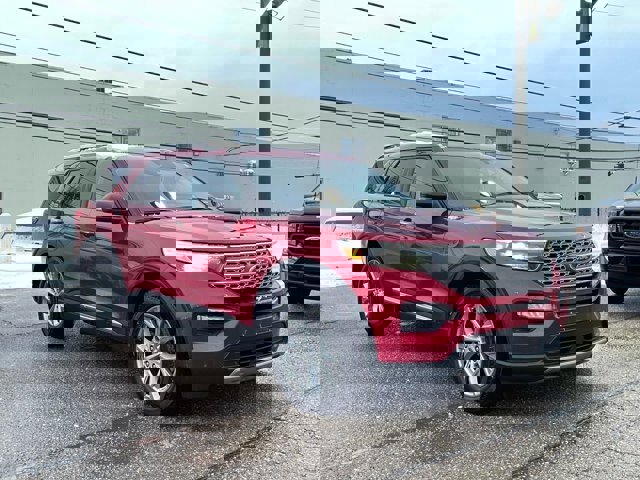 Certified 2023 Ford Explorer Limited w/ Equipment Group 301A image 1