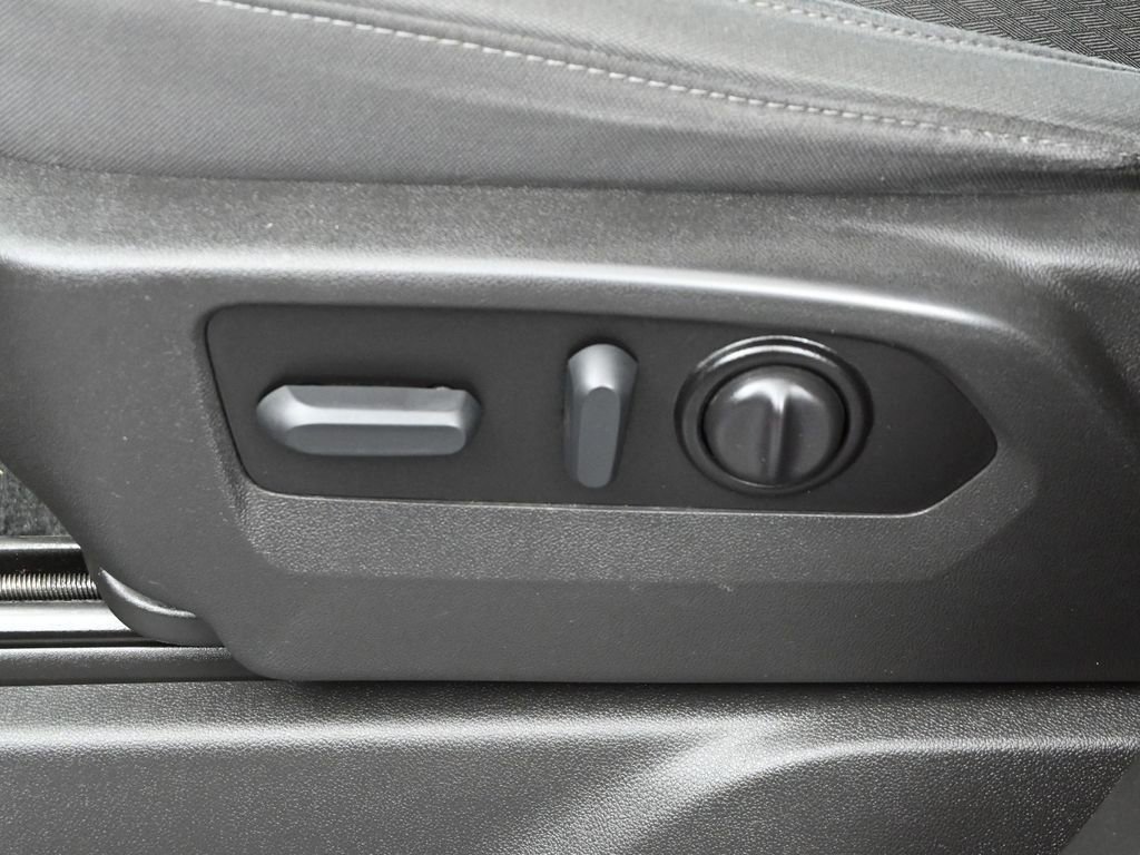 Used 2022 GMC Sierra 1500 Elevation image 10