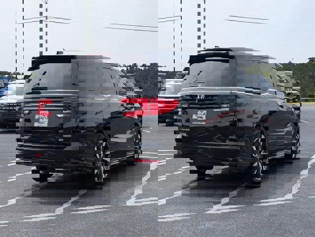 Used 2024 Honda Odyssey Touring image 5
