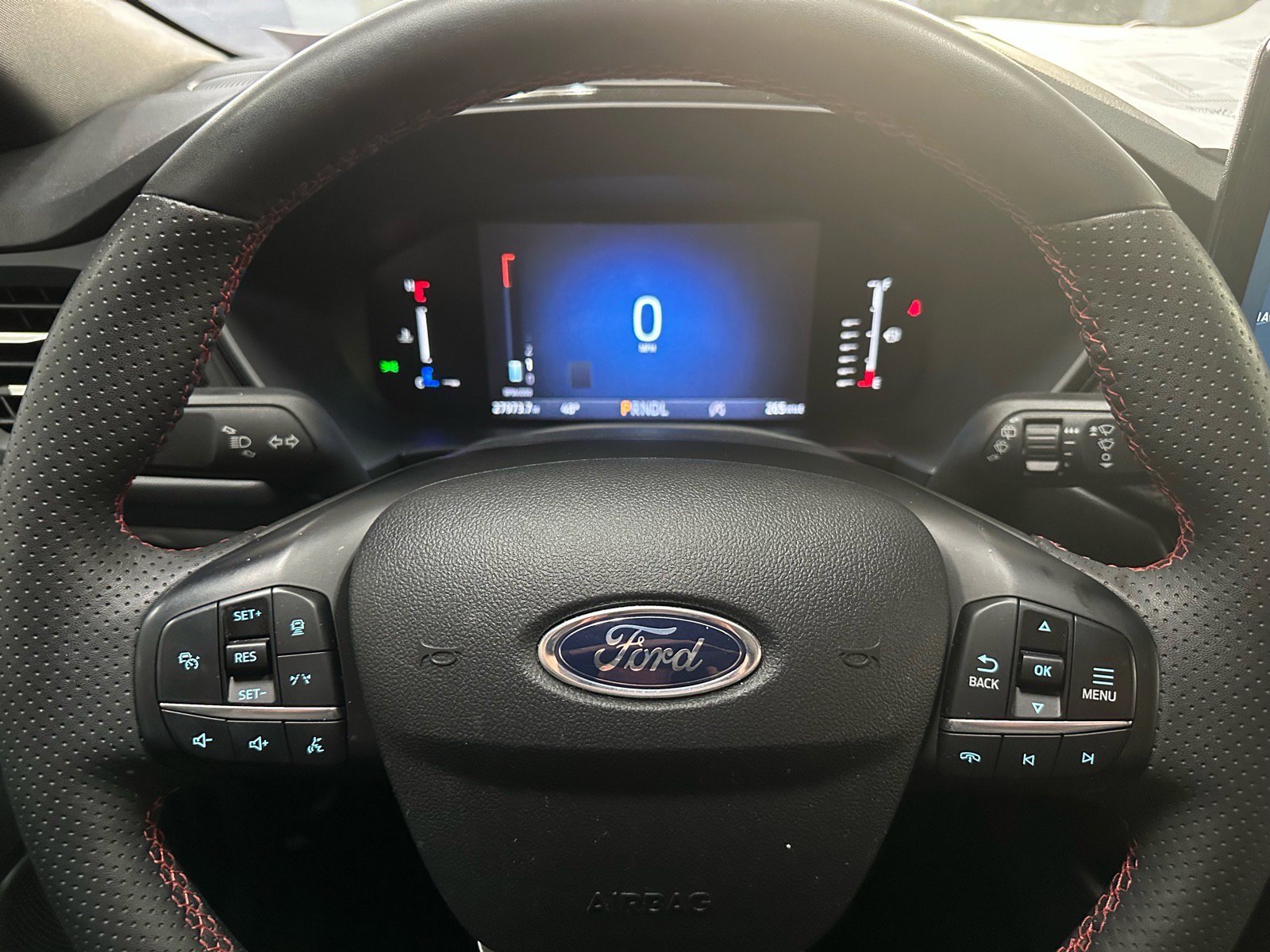 Certified 2023 Ford Escape ST-Line w/ Tech Pack #1 image 33