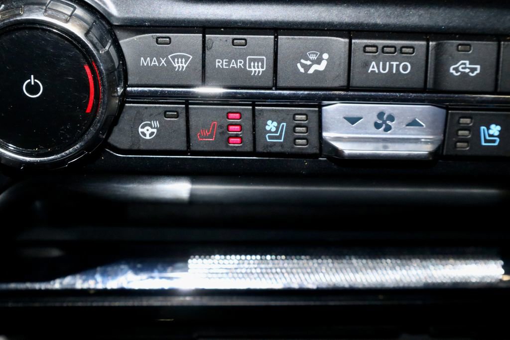 Certified 2023 Ford F150 Lariat w/ Equipment Group 502A High image 12