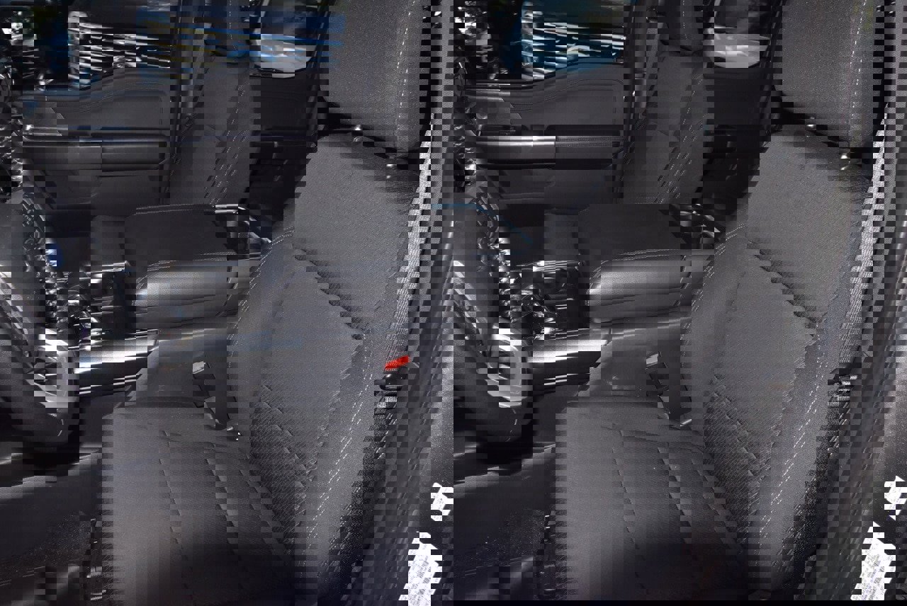 Certified 2022 Ford F150 XLT w/ Equipment Group 302A High image 34