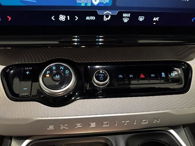 Certified 2025 Ford Expedition Max Active RWD image 29