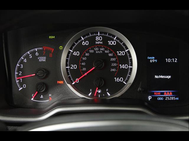 Used 2021 Toyota Corolla SE w/ SE Preferred Package image 8