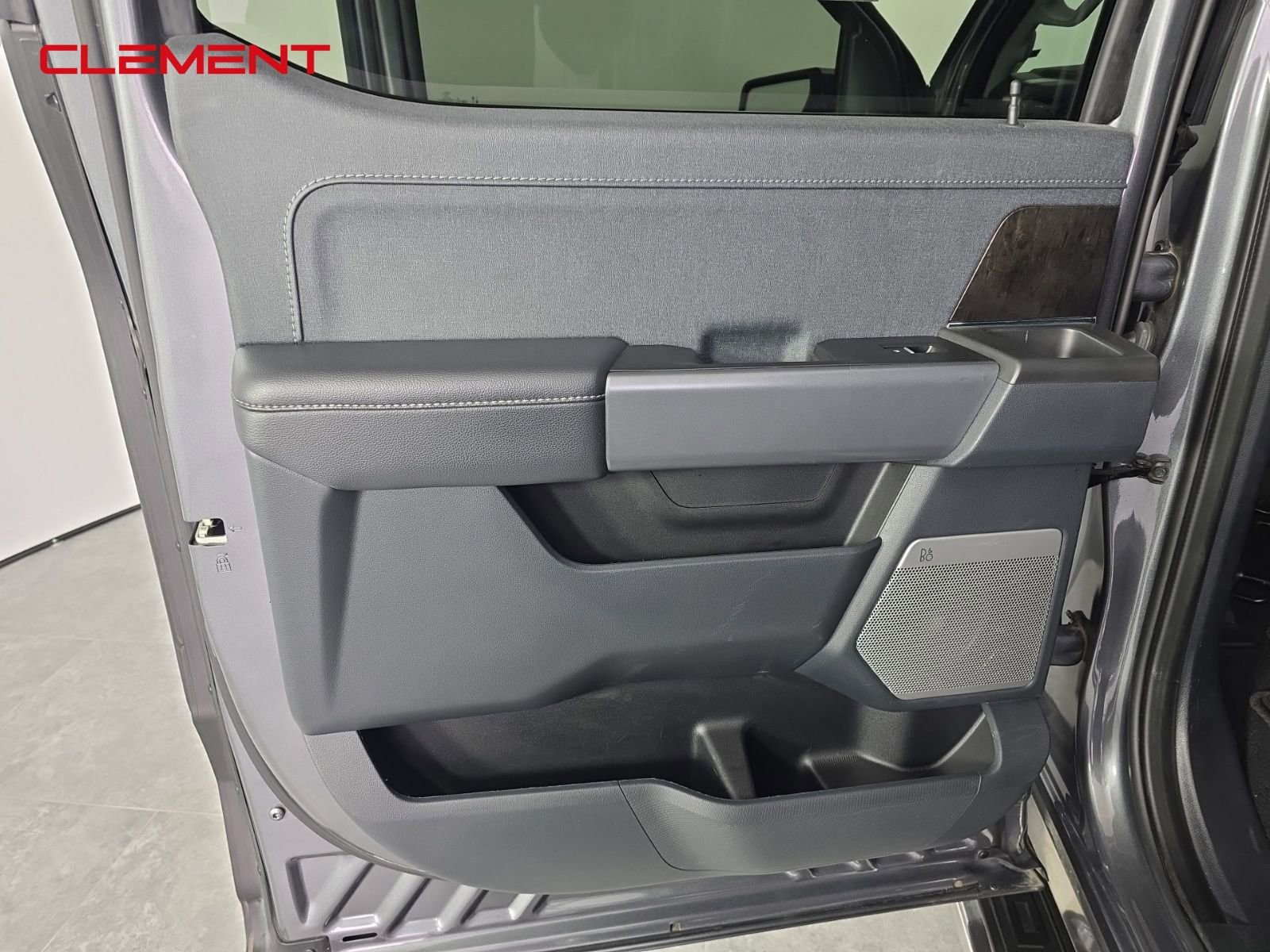 Certified 2023 Ford F150 Lariat w/ Equipment Group 502A High image 29