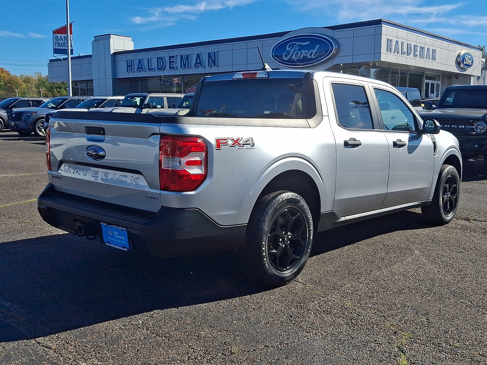 Certified 2022 Ford Maverick XLT w/ Equipment Group 300A Standard AWD/4WD image 7
