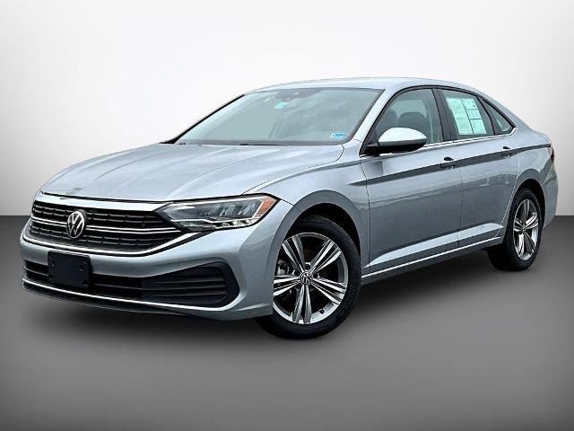 Used 2024 Volkswagen Jetta SE FWD image 3