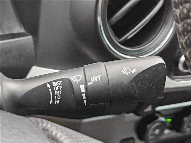Used 2020 Toyota Tacoma SR5 RWD image 22