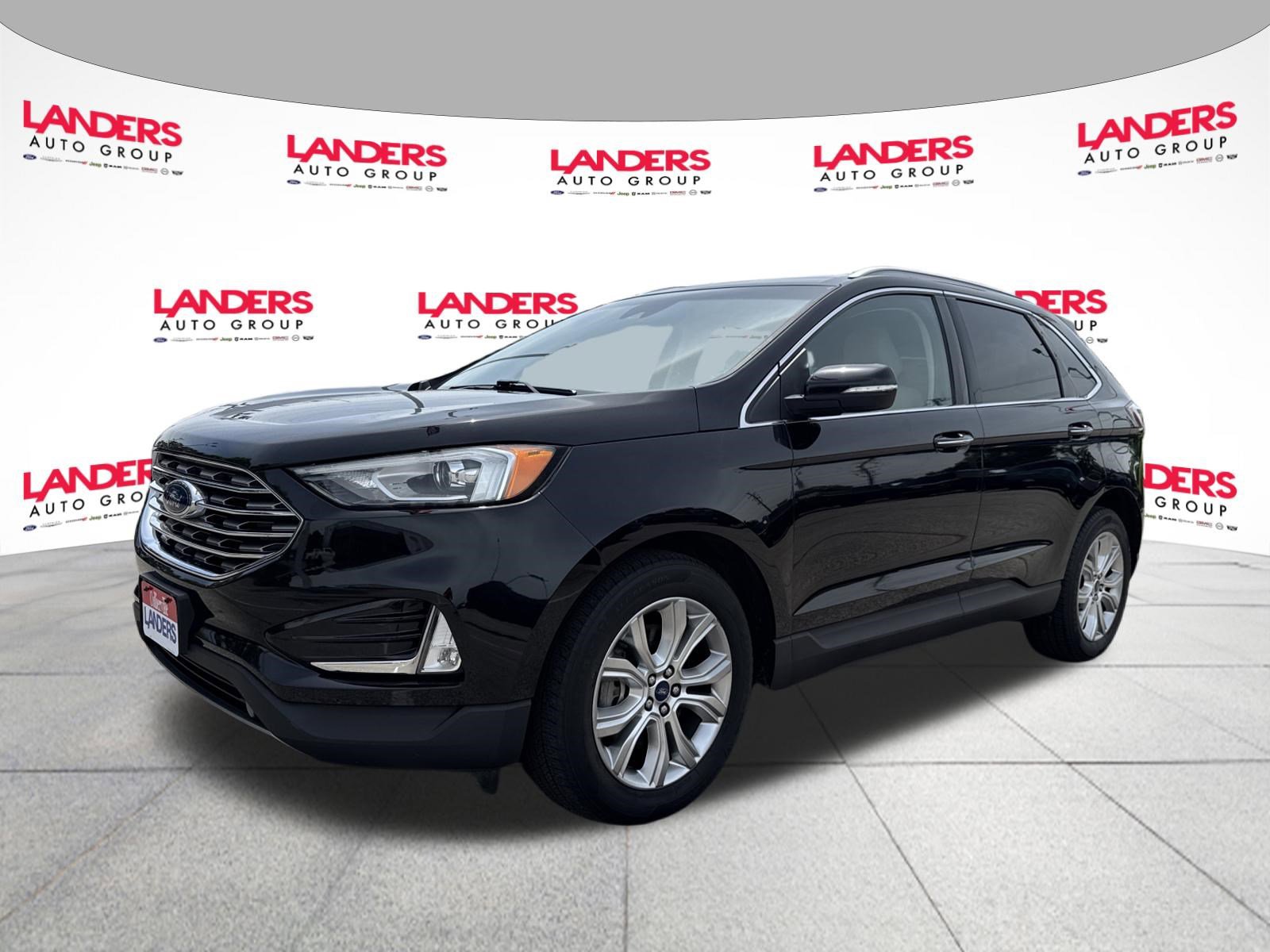 Certified 2020 Ford Edge Titanium w/ Cold Weather Package AWD/4WD image 7