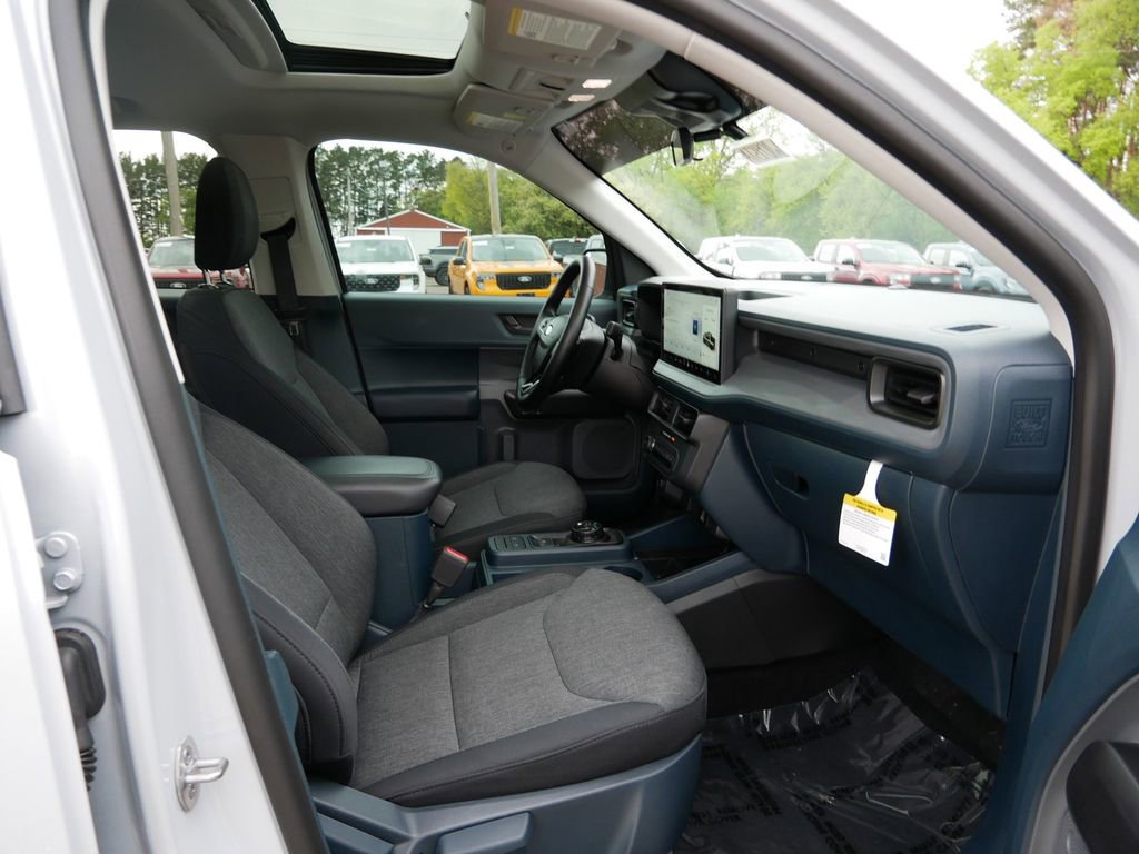 Certified 2025 Ford Maverick XLT w/ XLT Luxury Package AWD/4WD image 8