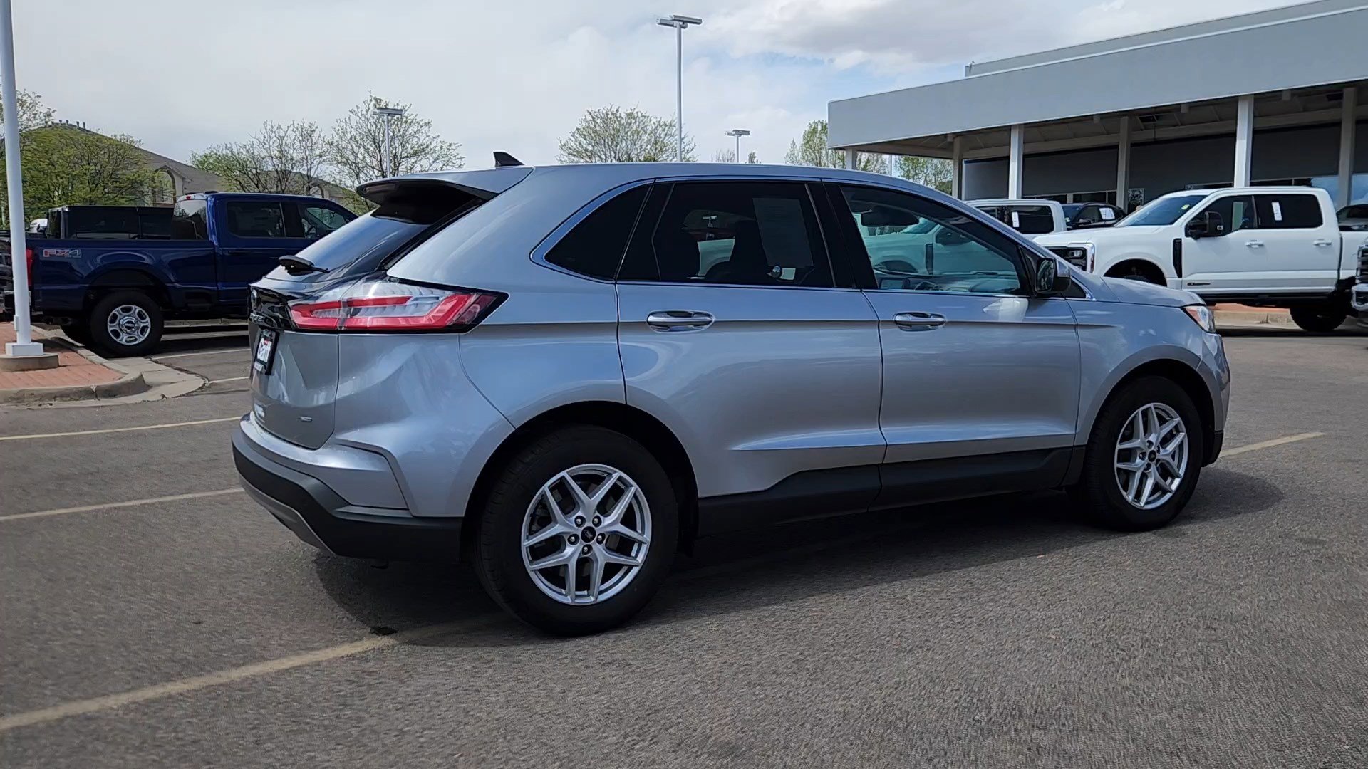 Certified 2024 Ford Edge SEL AWD/4WD image 13