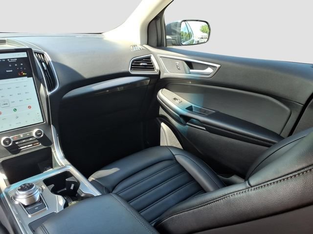 Certified 2024 Ford Edge SEL AWD/4WD image 12