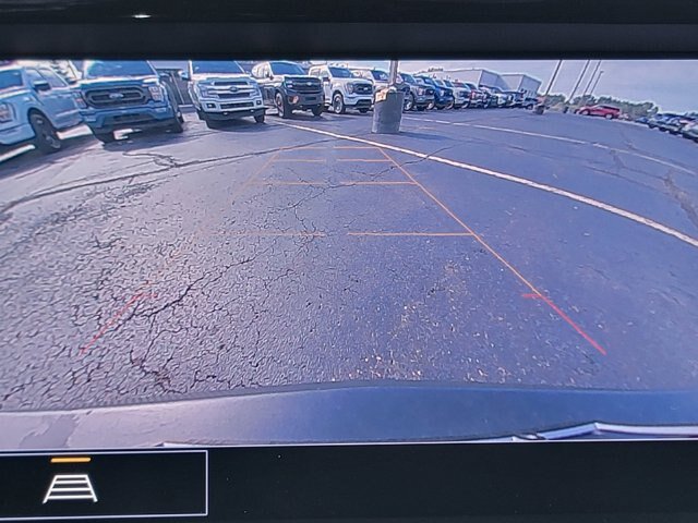 Used 2022 Chevrolet TrailBlazer RS w/ Sun and Liftgate Package AWD/4WD image 5