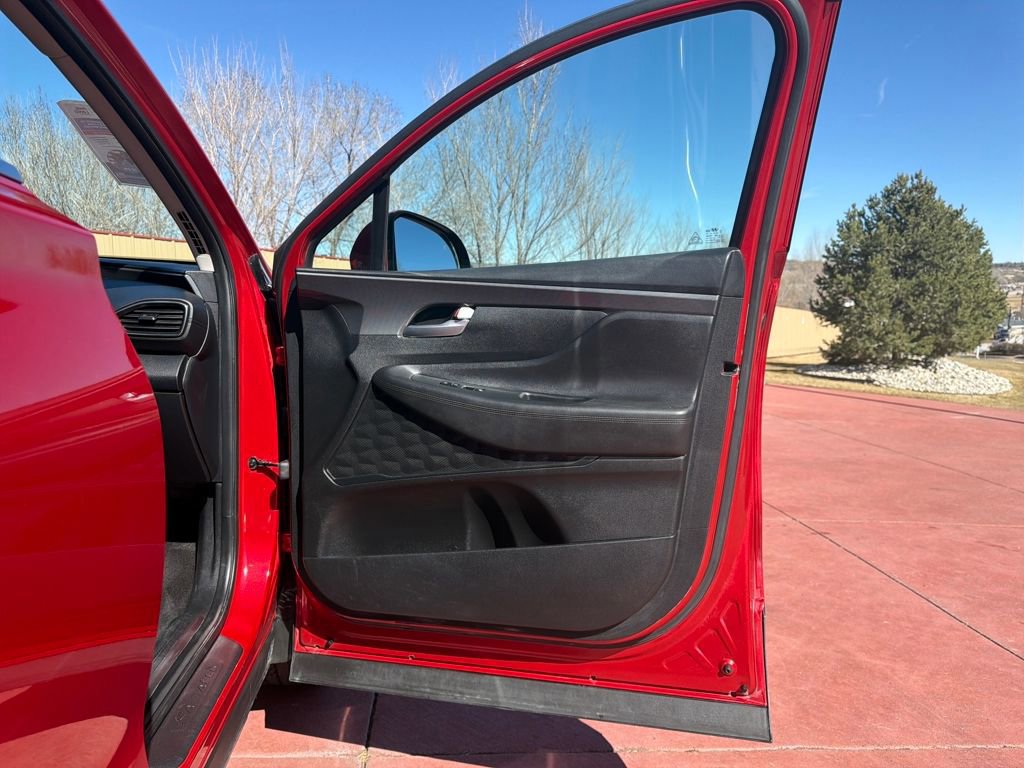 Used 2022 Hyundai Santa Fe SEL w/ Cargo Package image 28