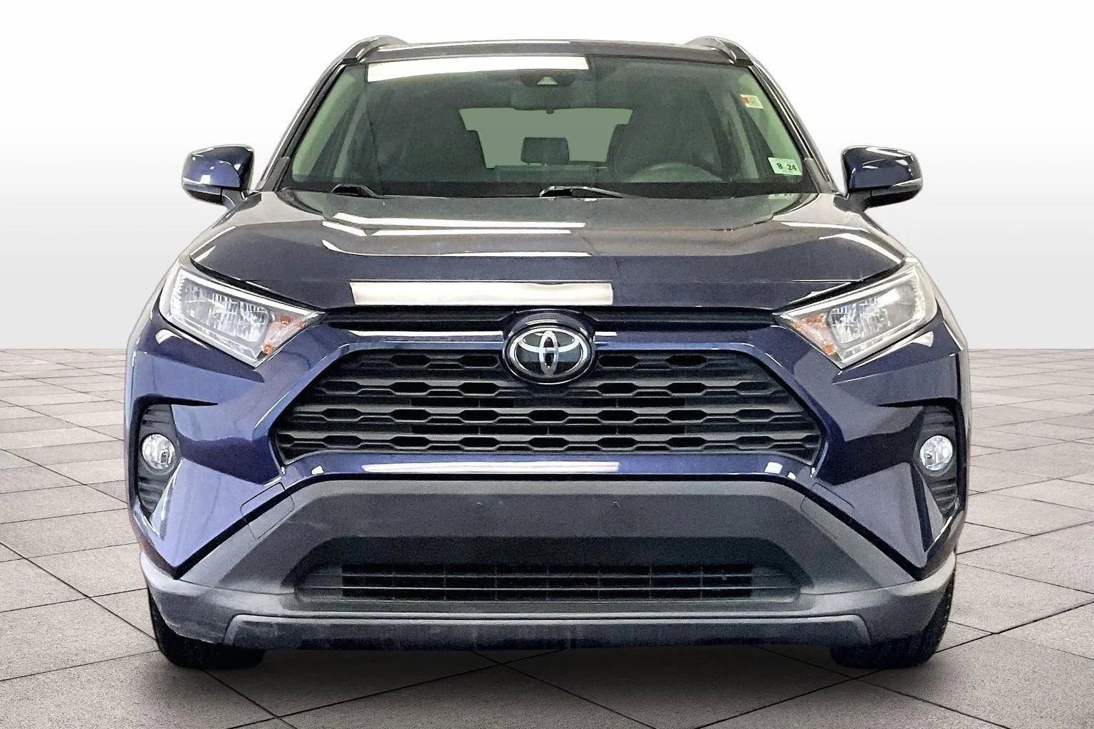 Used 2019 Toyota RAV4 XLE w/ All Weather Liner Package image 3