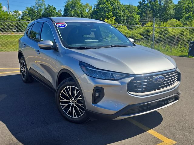 Certified 2024 Ford Escape SE