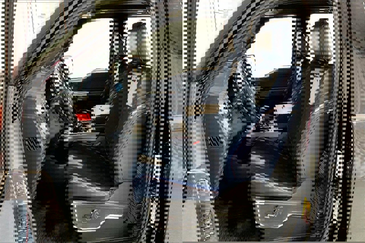 Certified 2021 Ford F150 Raptor w/ Raptor 37 Performance Package image 19