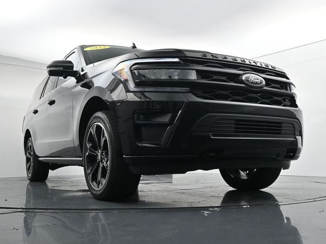 Certified 2023 Ford Expedition Max Limited AWD/4WD image 26