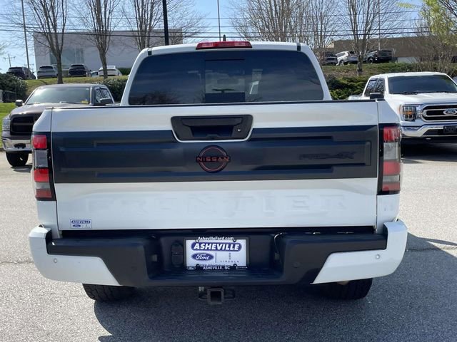 Used 2025 Nissan Frontier PRO-4X w/ Pro Convenience Package image 4