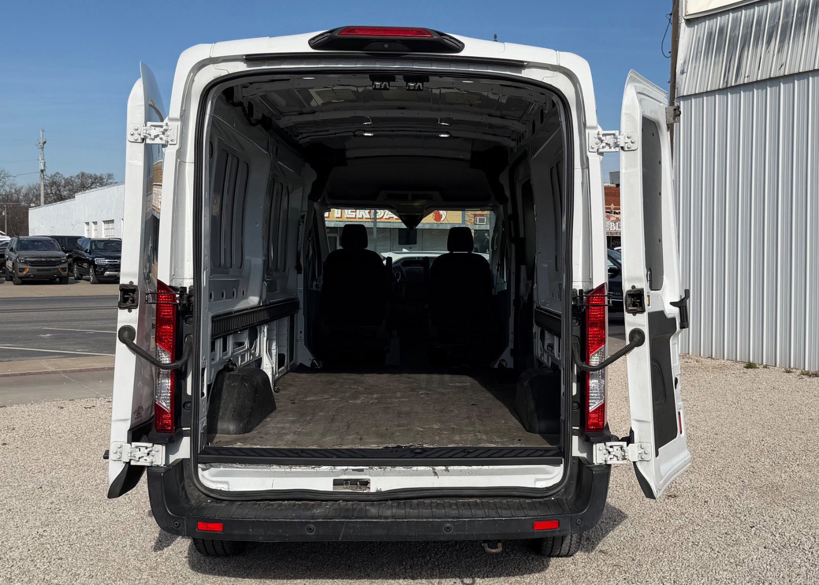 Certified 2019 Ford Transit 350 148 Medium Roof w/ Interior Upgrade Package image 10