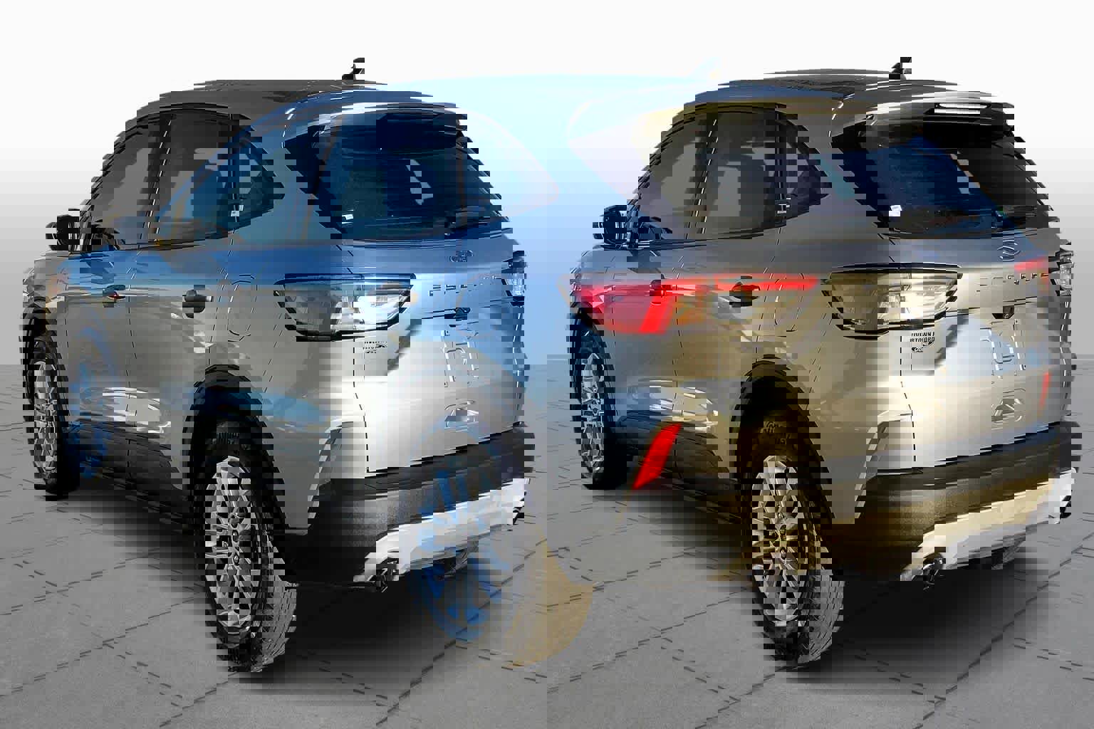Certified 2022 Ford Escape S image 4