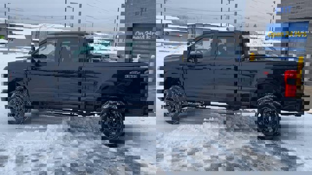 Certified 2023 Ford F250 XL w/ STX Appearance Package image 7