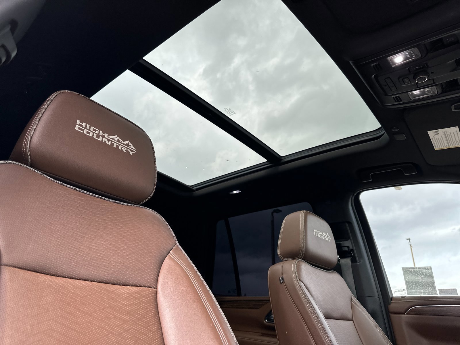 Used 2023 Chevrolet Tahoe High Country image 18