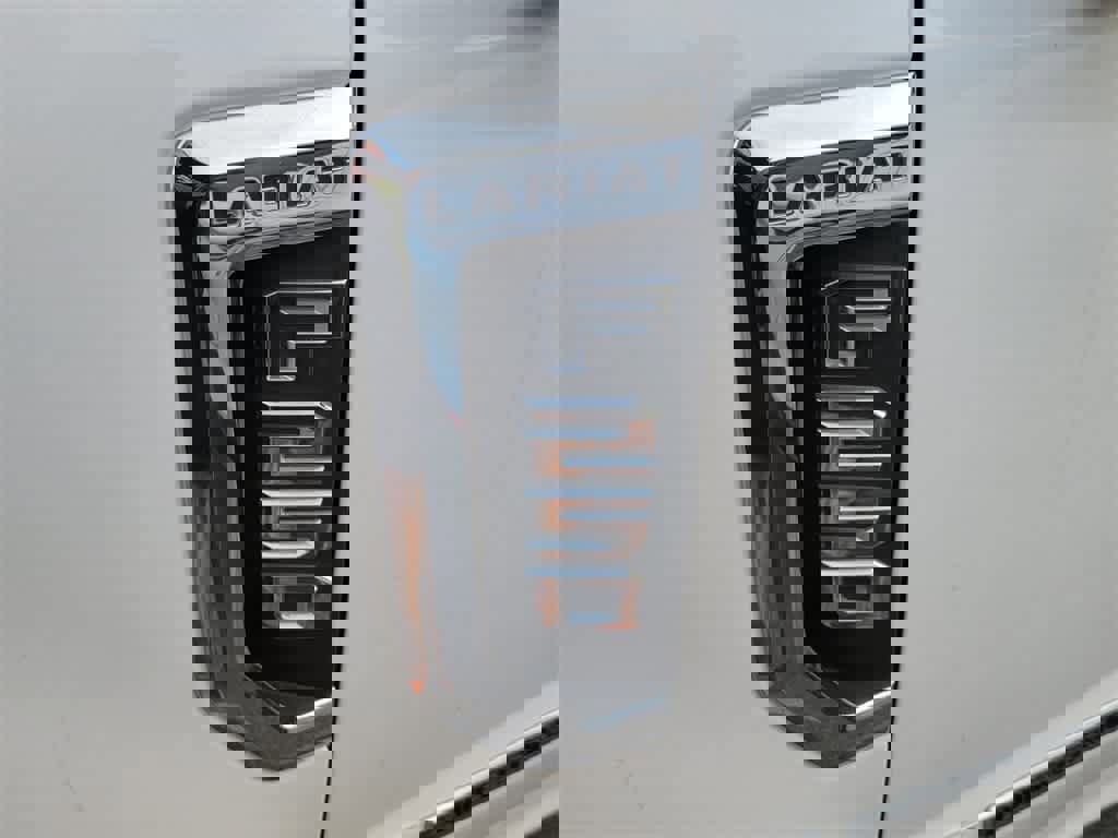 Certified 2019 Ford F250 Lariat w/ Lariat Ultimate Package image 3