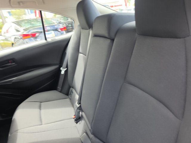 Used 2025 Toyota Corolla LE FWD image 14