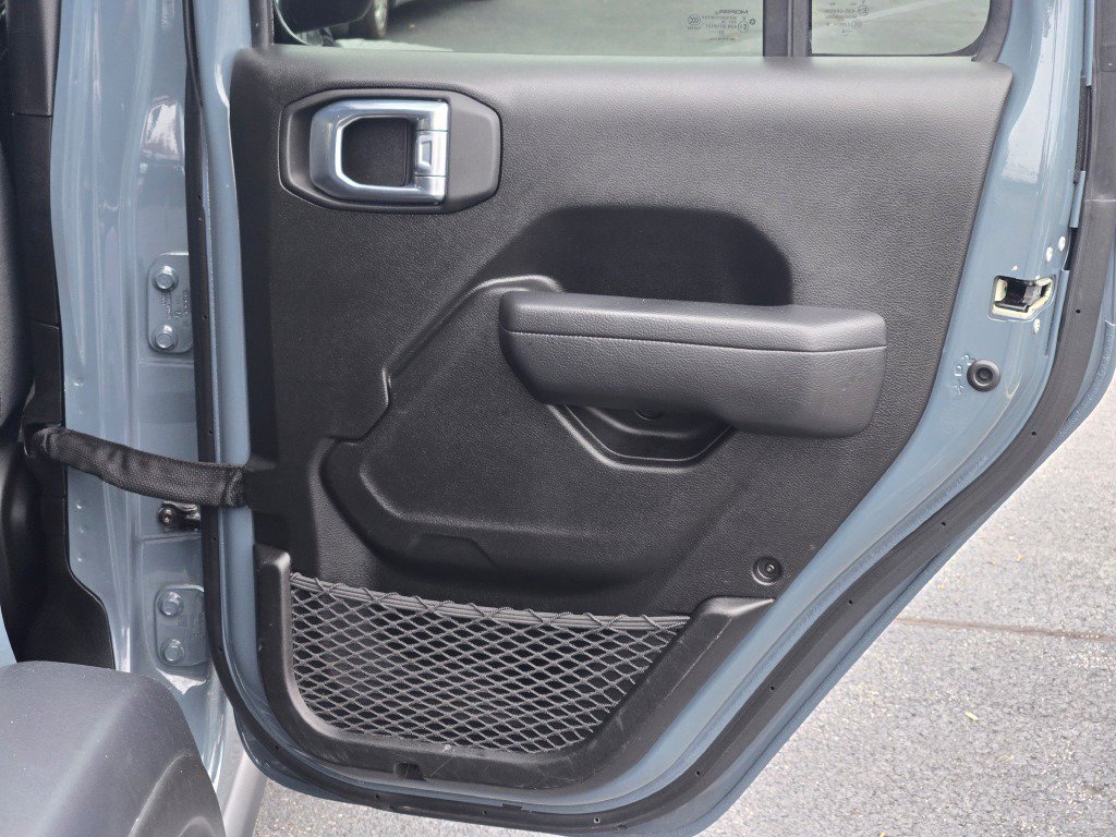Used 2024 Jeep Wrangler Willys image 8