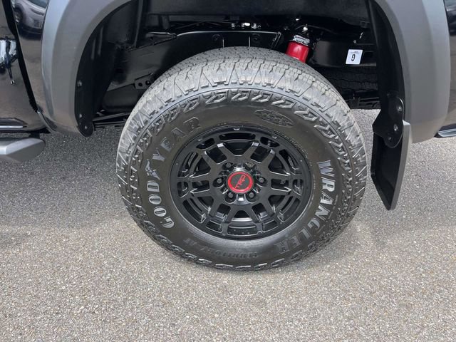 Used 2023 Toyota Tacoma TRD Pro AWD/4WD image 6