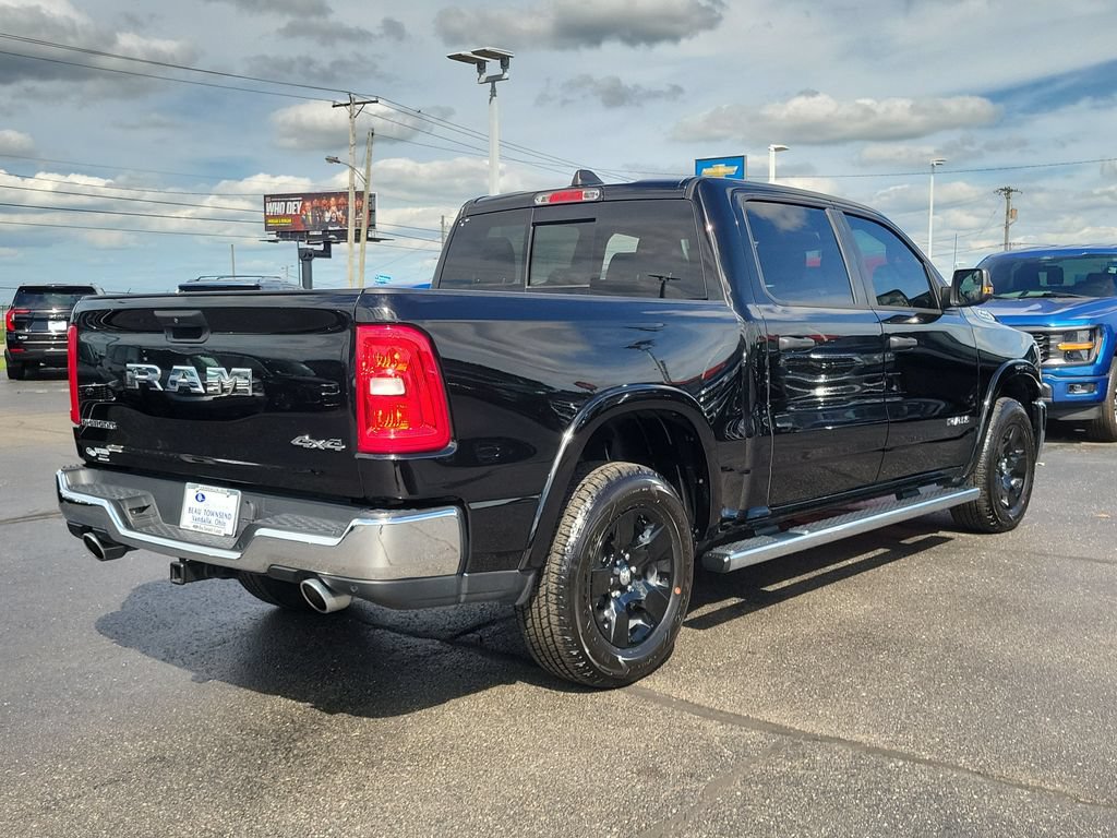 Used 2025 RAM 1500 Big Horn AWD/4WD image 4