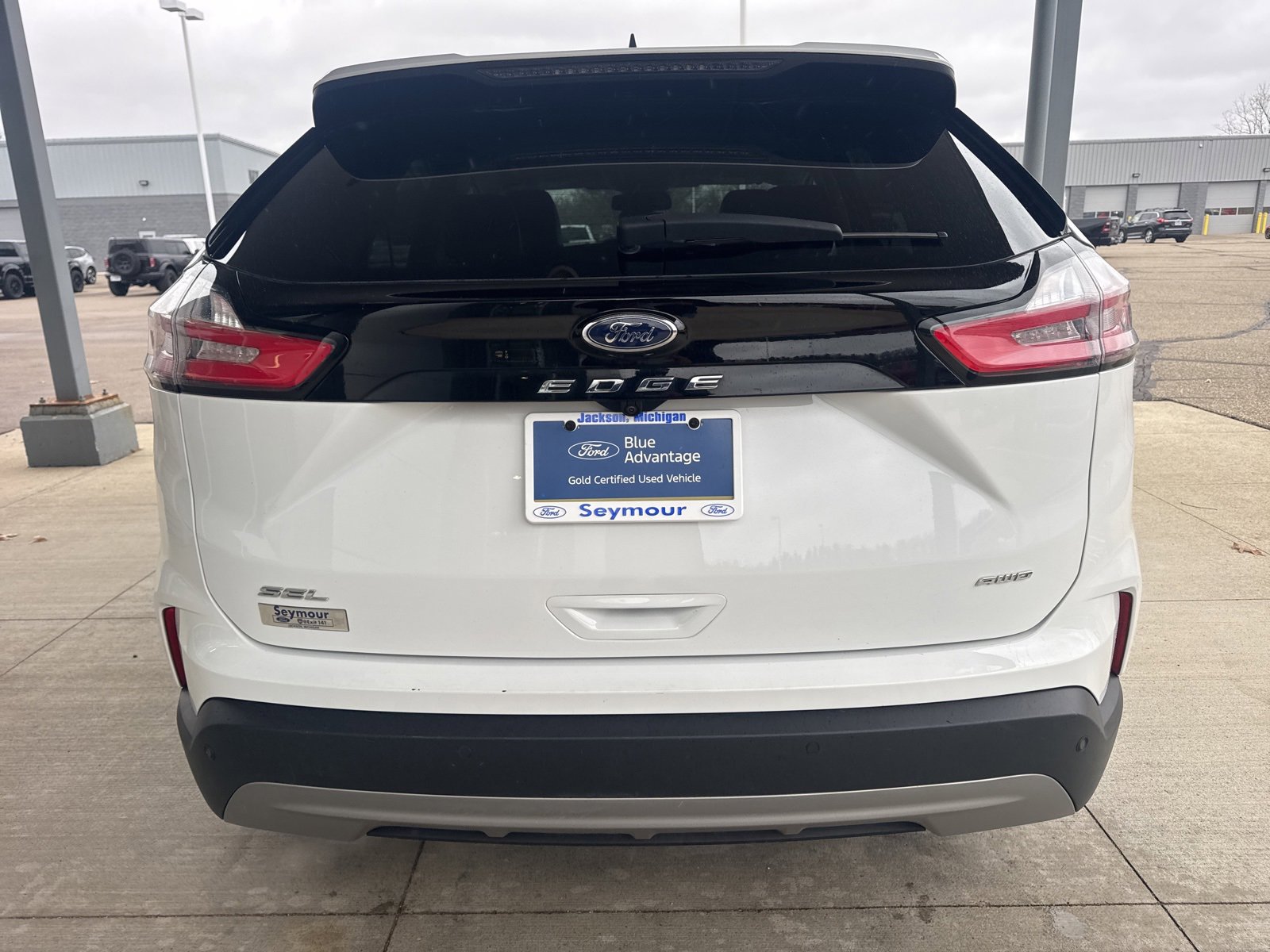 Certified 2024 Ford Edge SEL w/ Convenience Package image 6