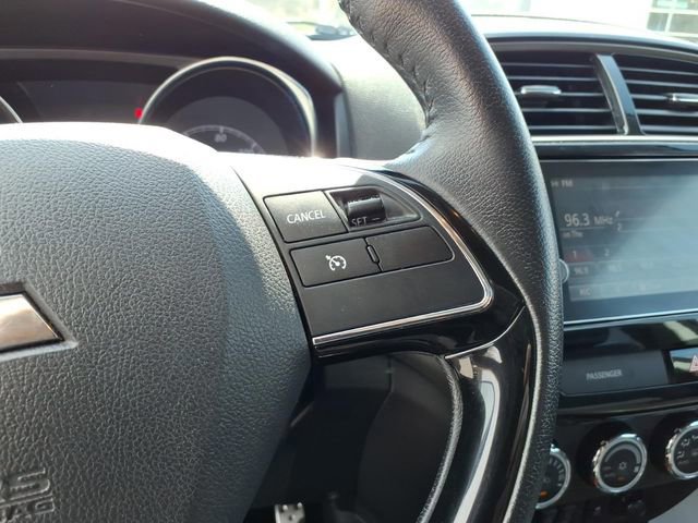 Used 2018 Mitsubishi Outlander Sport SEL image 21