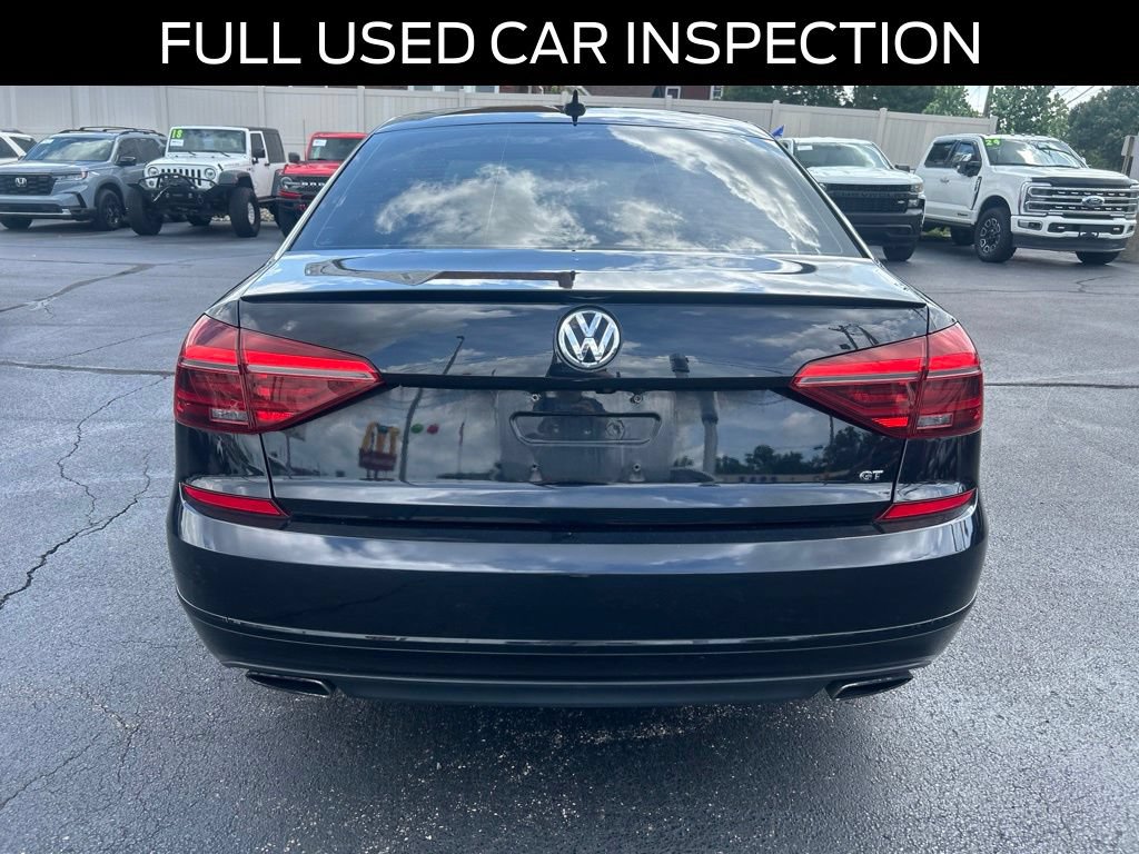 Used 2018 Volkswagen Passat 3.6 FWD image 5