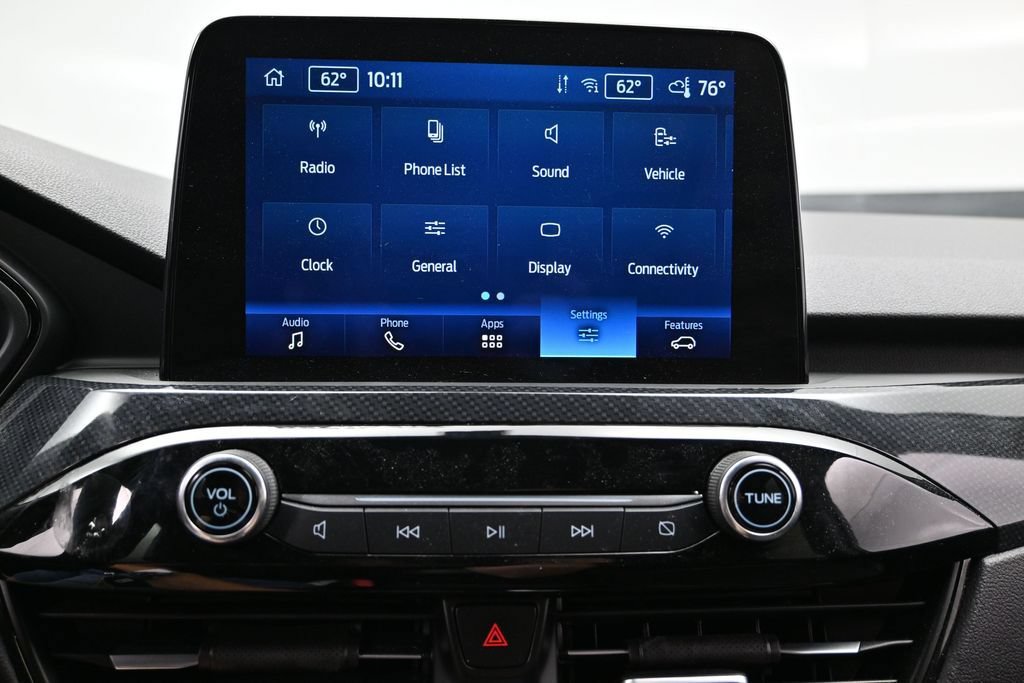 Certified 2025 Ford Escape ST-Line Select AWD/4WD image 28