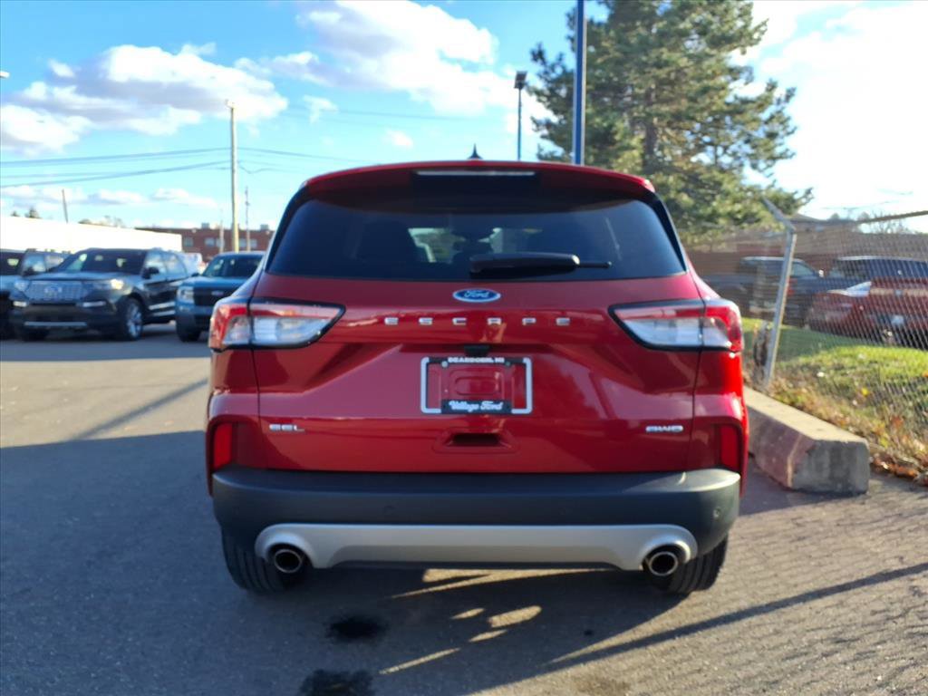 Certified 2022 Ford Escape SEL w/ Technology Package image 3