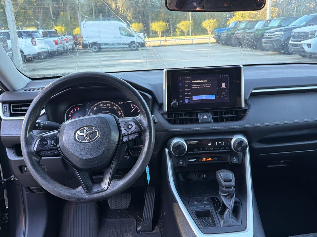 Used 2024 Toyota RAV4 LE FWD image 7