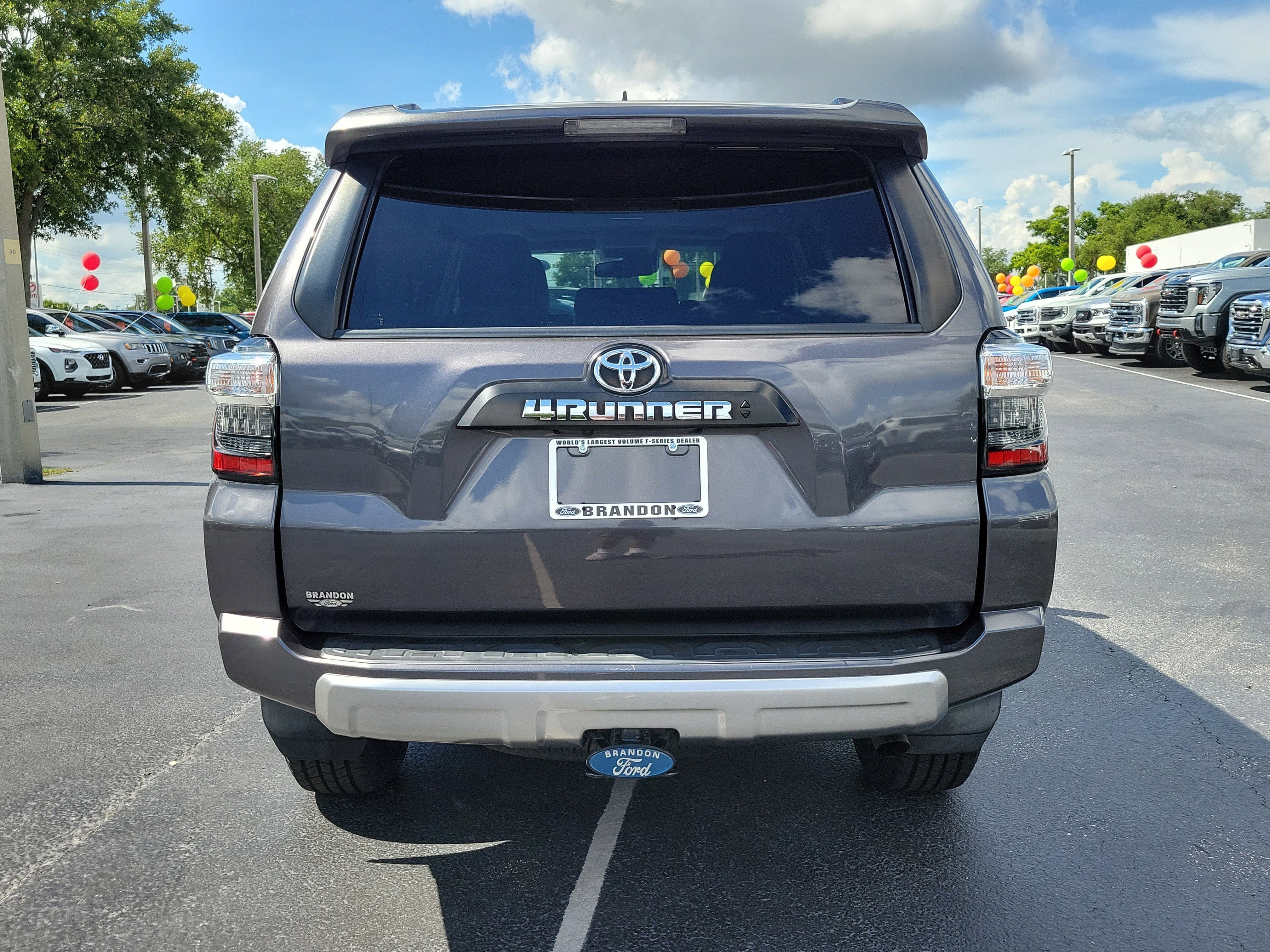 Used 2021 Toyota 4Runner TRD Off-Road Premium w/ Moonroof Package AWD/4WD image 8
