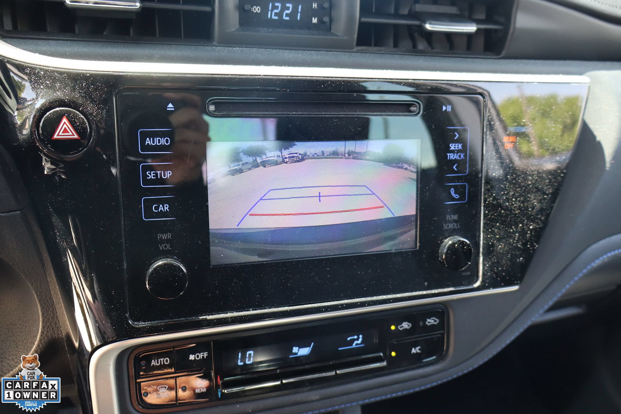 Used 2019 Toyota Corolla SE FWD image 22